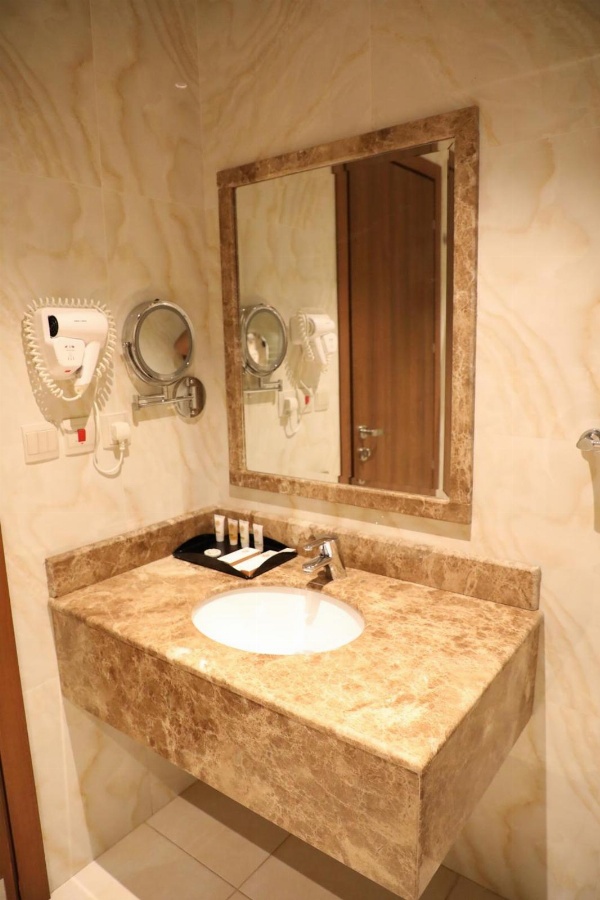 Diwan Residence Hotel- Alsalamah image 5