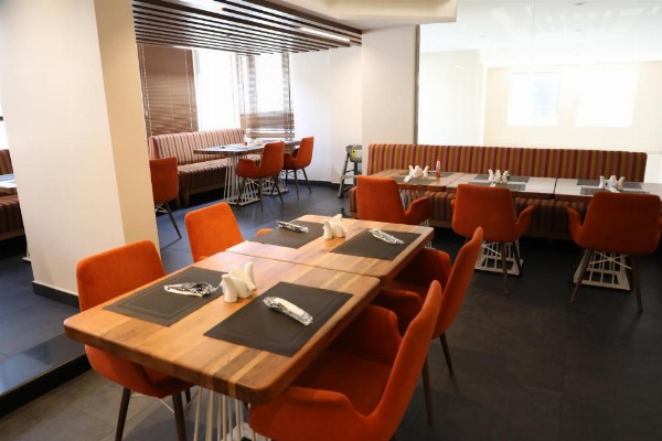 Diwan Residence Hotel- Alsalamah image 9